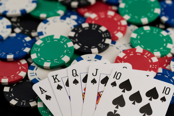 Hướng dẫn chơi Poker Mu88 chi tiết